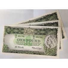 AUSTRALIA 1961 . ONE 1 POUND BANKNOTES . CONSECUTIVE TRIO . LAST PREFIX HK63